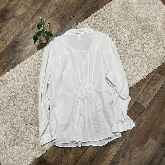 Torrid 4X White Versatile Half Button Down Pintuck Cinched Babydoll Blouse - Picture 5 of 5